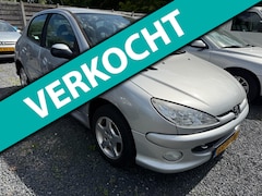 Peugeot 206 - 1.4 5-DRS Air-line 3 AIRCO LMV *ZIJSCHADE RECHTS