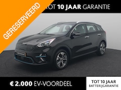Kia e-Niro - DynamicLine 64 kWh | NIEUWE ALL WEATHER BANDEN | Navigatie | Climate Control | Lm velgen |