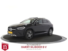 Mercedes-Benz GLA-Klasse - 250 e Business Line Panoramadak / Sfeerverlichting / HUD
