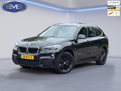 BMW X1 - SDrive20i M - SPORT pakket, panoramadak, leder, Origineel Nederlandse auto met nationale a