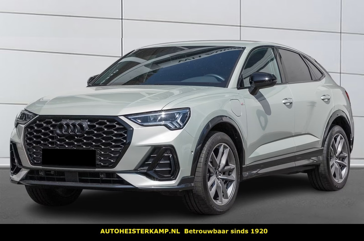 Audi Q3 Sportback - 45 TFSI e S Line Black Pack ACC Navi Camera 19 Inch Sportstoelen LED Stoelverwarming - AutoWereld.nl