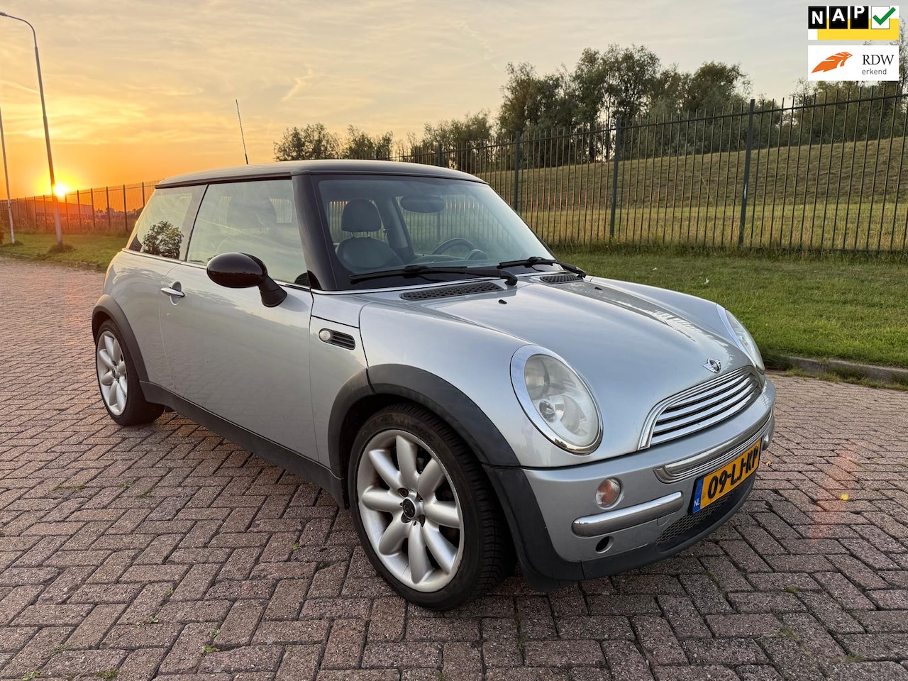 MINI Cooper - Mini 1.6 Chili - AutoWereld.nl