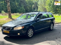 Volvo V70 - 2.4D D5 Limited Edition Automat 2010