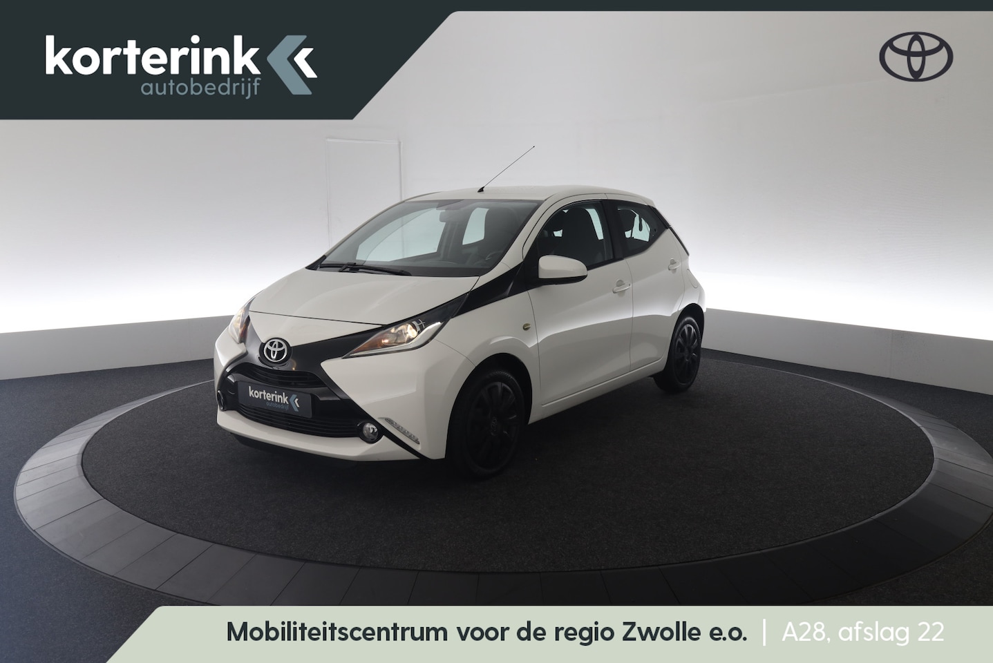 Toyota Aygo - 1.0 VVT-i x-play 1.0 VVT-i x-play - AutoWereld.nl