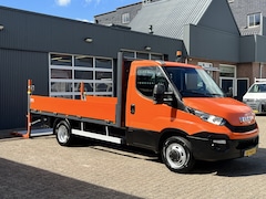 Iveco Daily - 35C15 2.3 375 Trekhaak 3500kg Laadklep 500kg Navigatie Open laadbak Pick-up Euro 5 Bpm vri