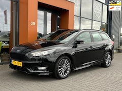 Ford Focus Wagon - 1.0 ST-Line|Cruise|Carplay|Navi|Stoelverw