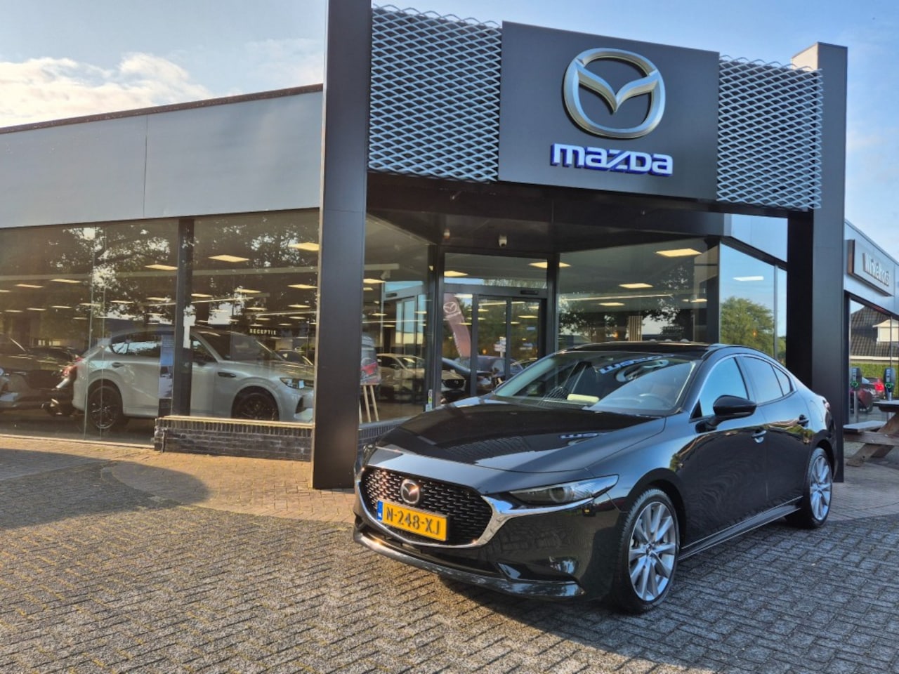 Mazda 3 Sport - SEDAN E-SKYACTIV G 2.0 150 SPORTIVE - AutoWereld.nl