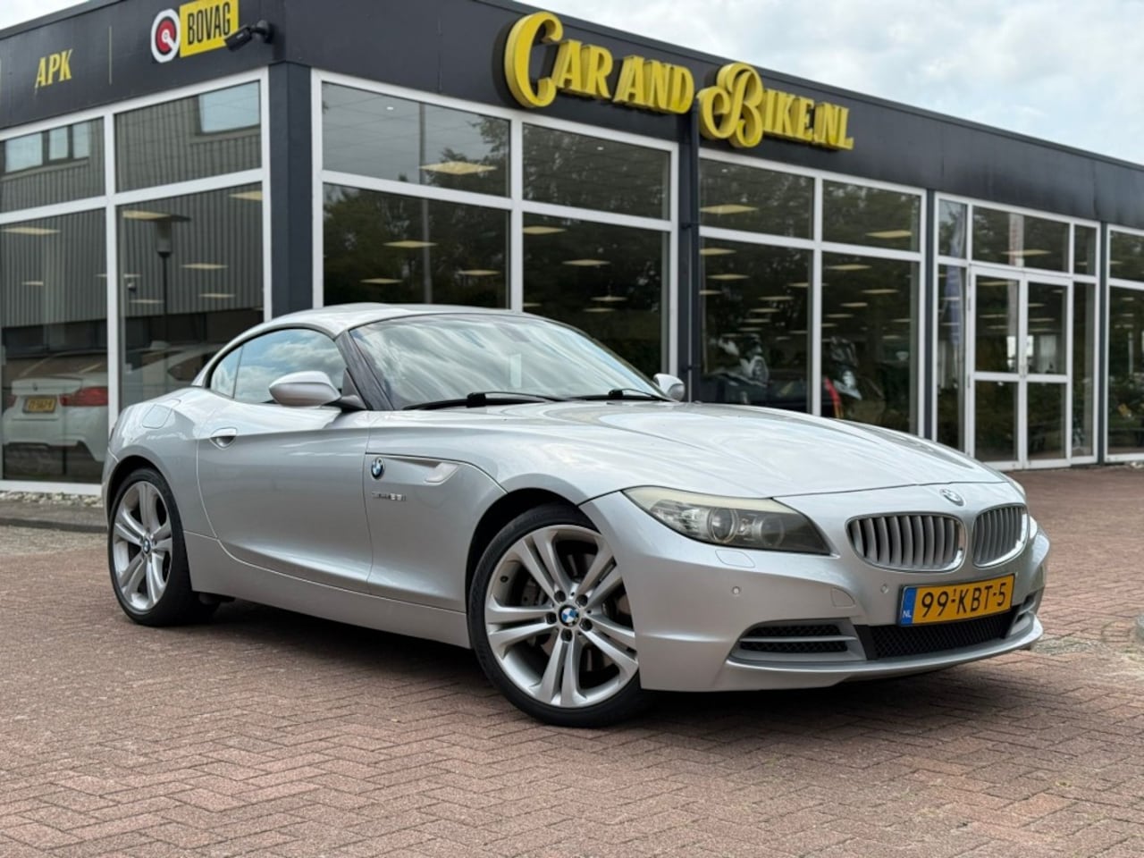 BMW Z4 - SDRIVE 35I HANDGESCHAKELD - AutoWereld.nl