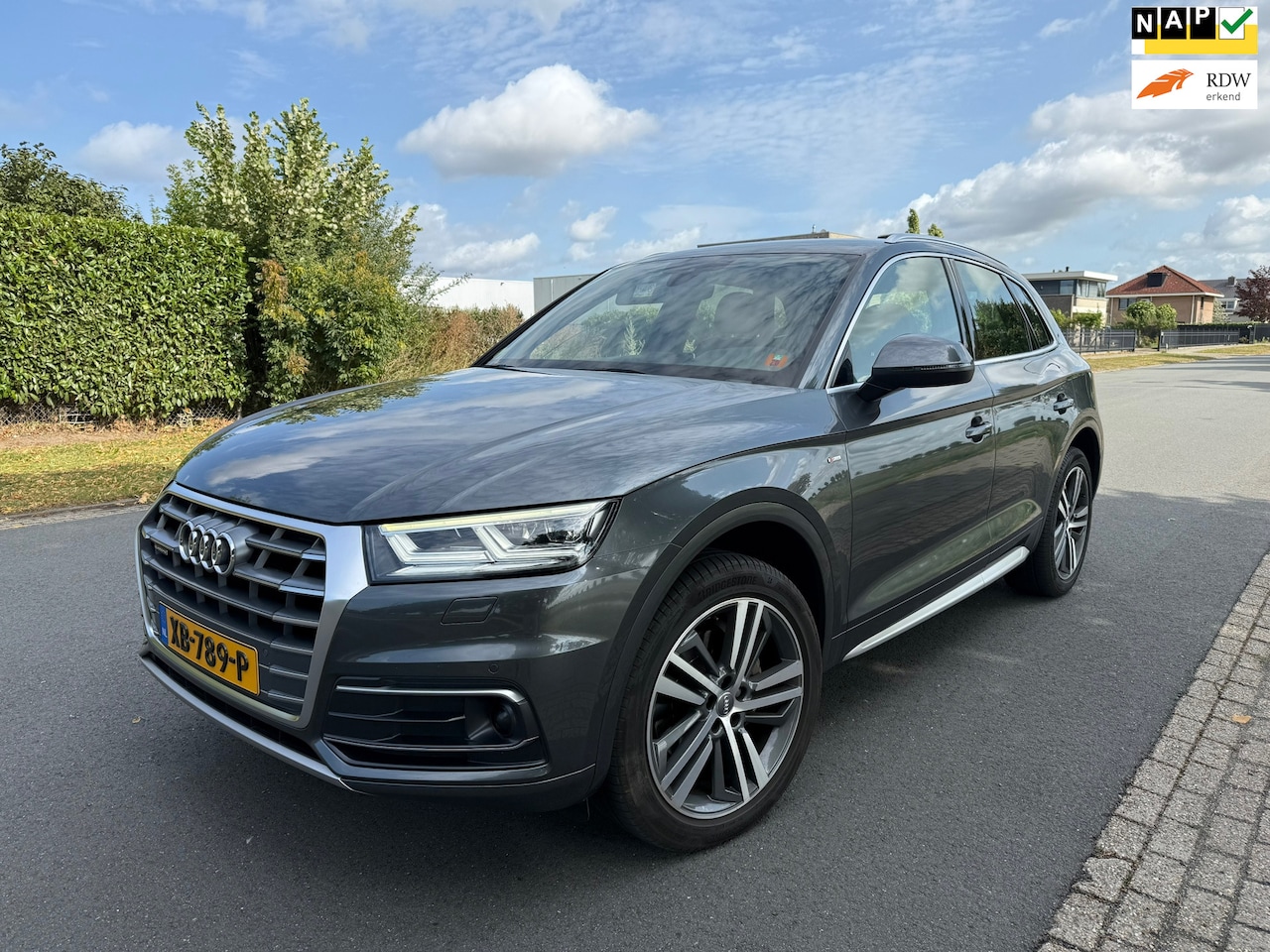 Audi Q5 - 2.0 TDI quattro Sport S Line Black Edition 2.0 TDI quattro Sport S Line Black Edition - AutoWereld.nl