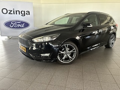 Ford Focus Wagon - 125PK ST-Line 18-inch-navi-climatecontrole-privacyglass