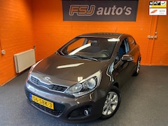 Kia Rio - 1.2 CVVT / 5 DEURS / SUPER PACK / TOPSTAAT