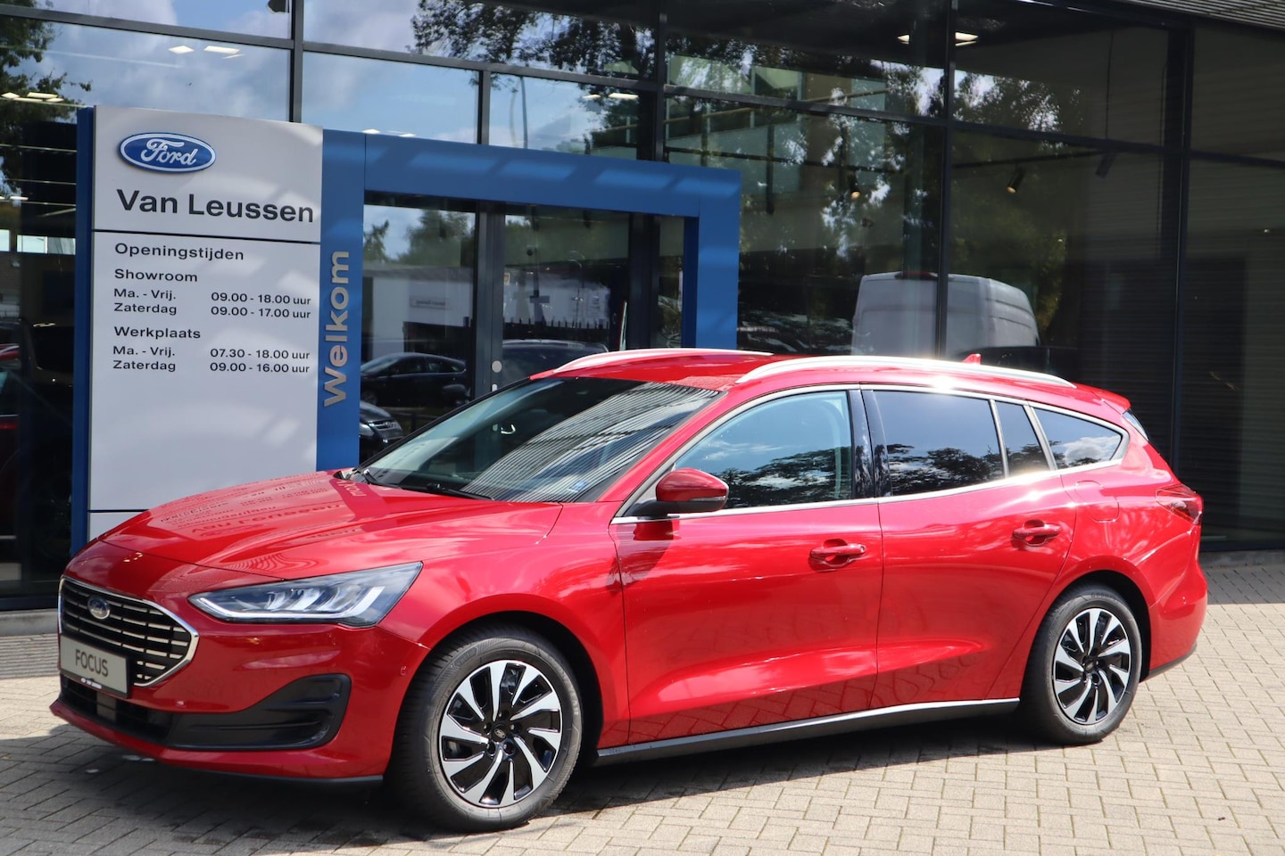 Ford Focus Wagon - 155PK HYBRID AUTOMAAT 4-JR GARANTIE - AutoWereld.nl
