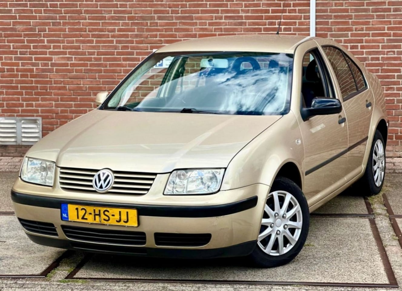 Volkswagen Bora - 1.6-16V |Airco |Nieuwe APK |Lage KM |NAP - AutoWereld.nl