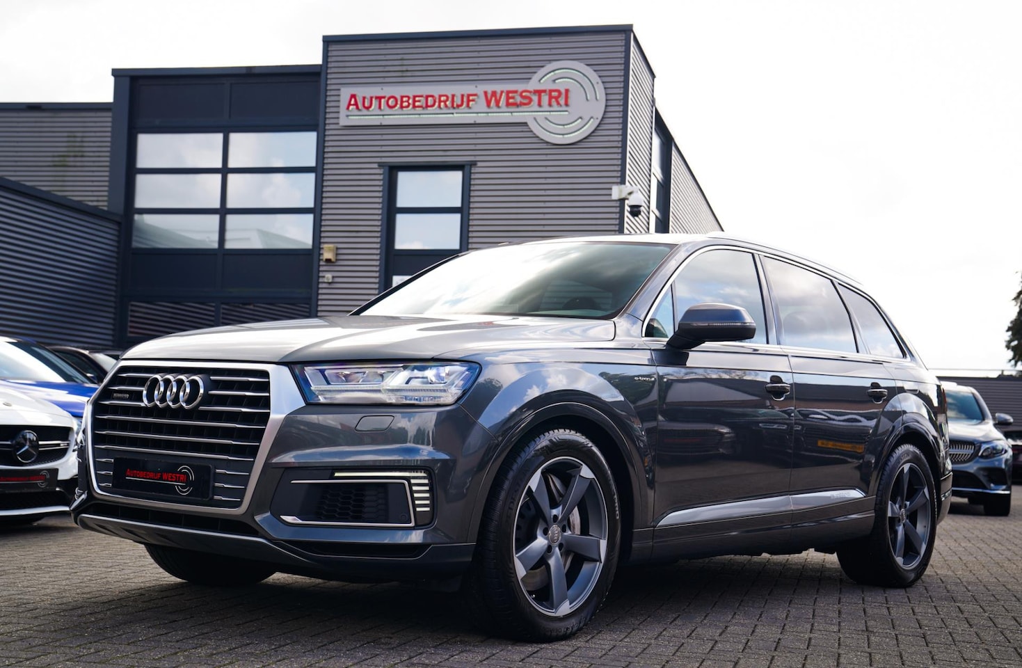 Audi Q7 - 3.0 TDI e-tron Quattro Sport | Panorama | S-line | Luchtvering | Audi Drive Select | 360 c - AutoWereld.nl
