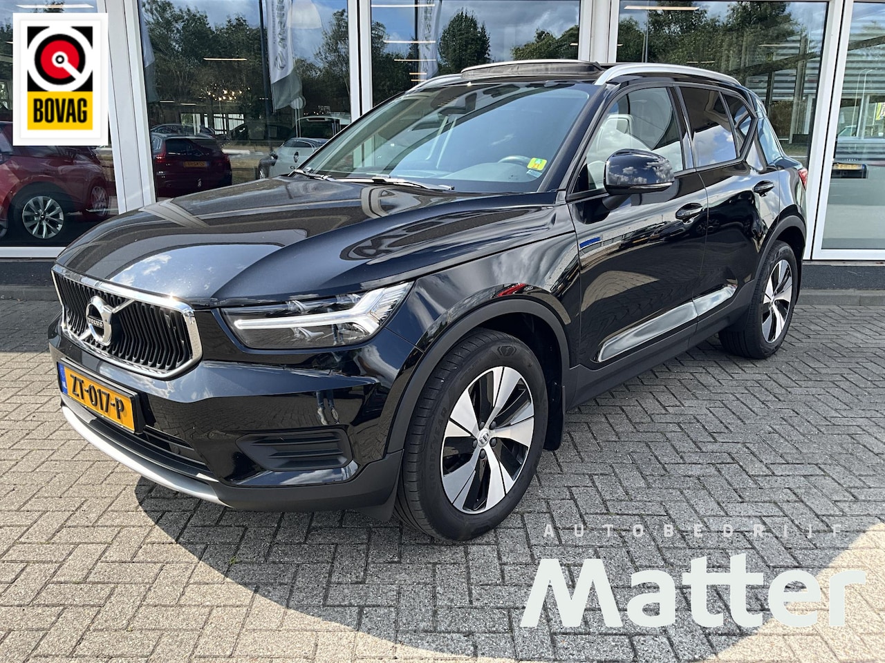 Volvo XC40 - 1.5 T3 Momentum Pro Trekhaak | Camera | Schuifdak | Harman&Kardon - AutoWereld.nl