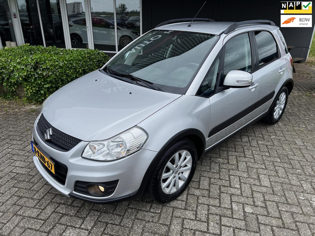 Suzuki SX4 - 1.6 Executive ECC/NAV/KEYLESS APK+NAP - AutoWereld.nl