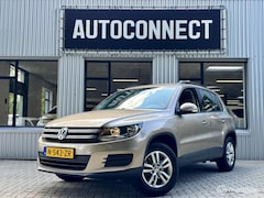 Volkswagen Tiguan - 1.4 TSI. CRUISE, CLIMA, TREKHAAK, STOELVERWARMING