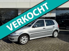 Volkswagen Polo - 1.4 16v
