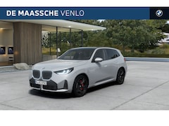 BMW X3 - 30e xDrive M Sport Automaat / Panoramadak / Trekhaak / Sportstoelen / Adaptieve LED / Park