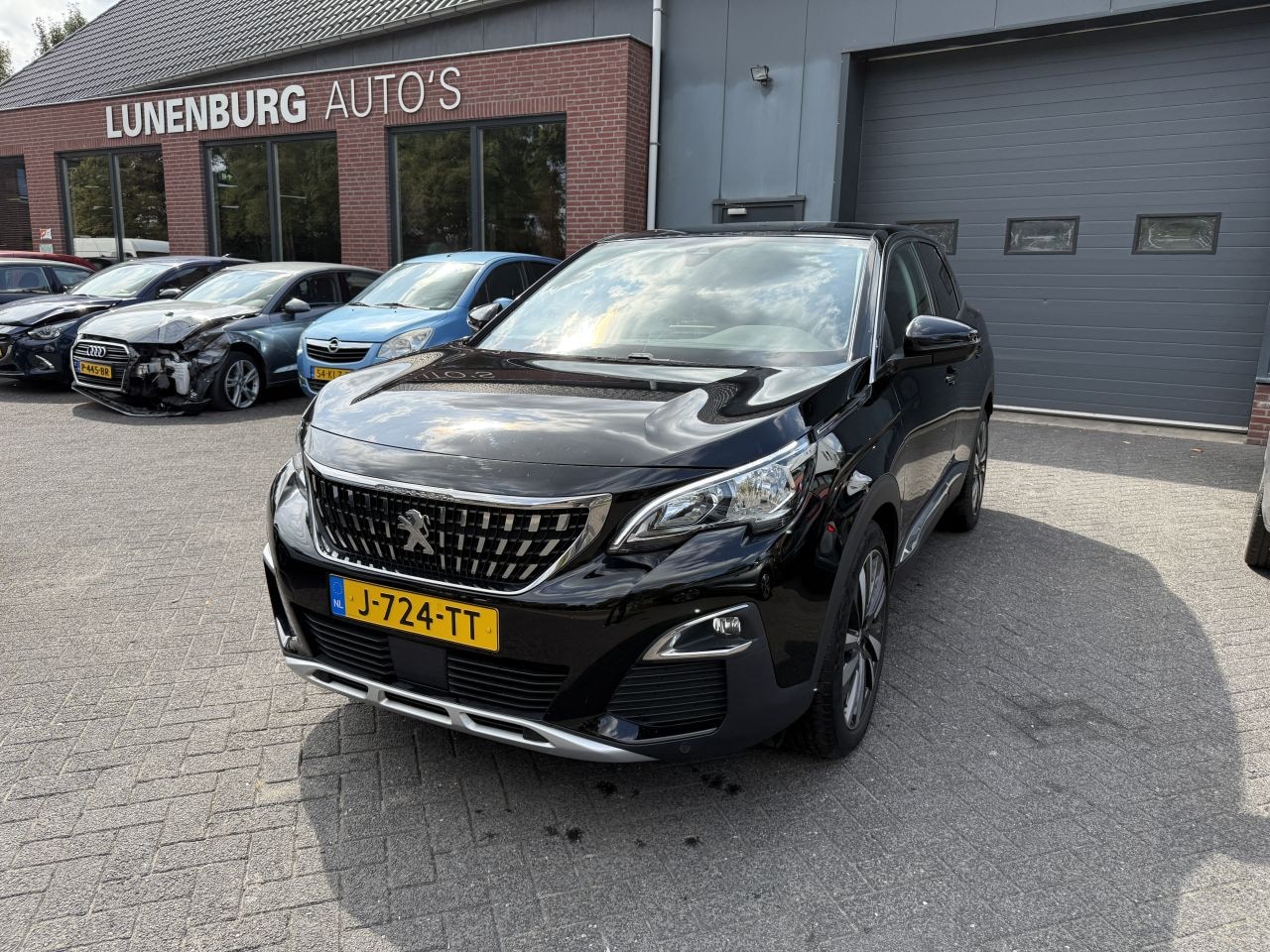 Peugeot 3008 - 1.2 PureTech Blue Lease Premium 1.2 PureTech Blue Lease Premium - AutoWereld.nl
