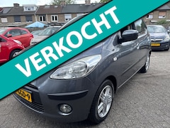 Hyundai i10 - 1.1 i-Catcher STUURBEKRACHTIGING AIRCO 5 DEURS