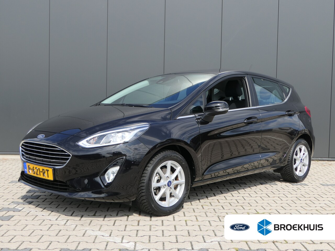 Ford Fiesta - 1.0EcoBoost Titanium | Airco (automatisch) | Cruisecontrol standaard | Stuurwiel verwarmd - AutoWereld.nl