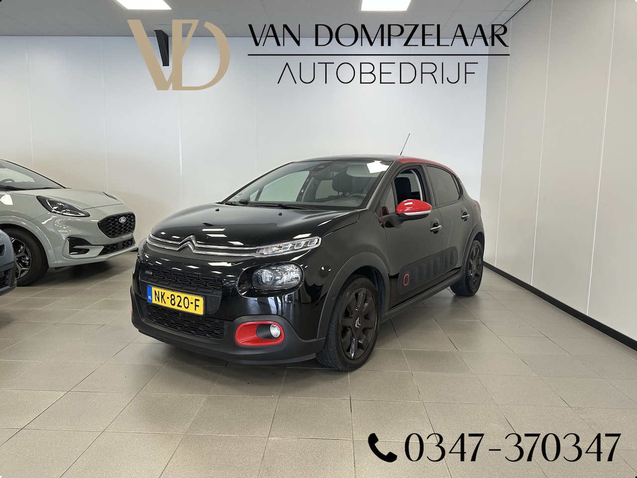 Citroën C3 - 1.2 PT / 110PK / PANORAMADAK / S&S Shine / NAVI / PDC / - AutoWereld.nl