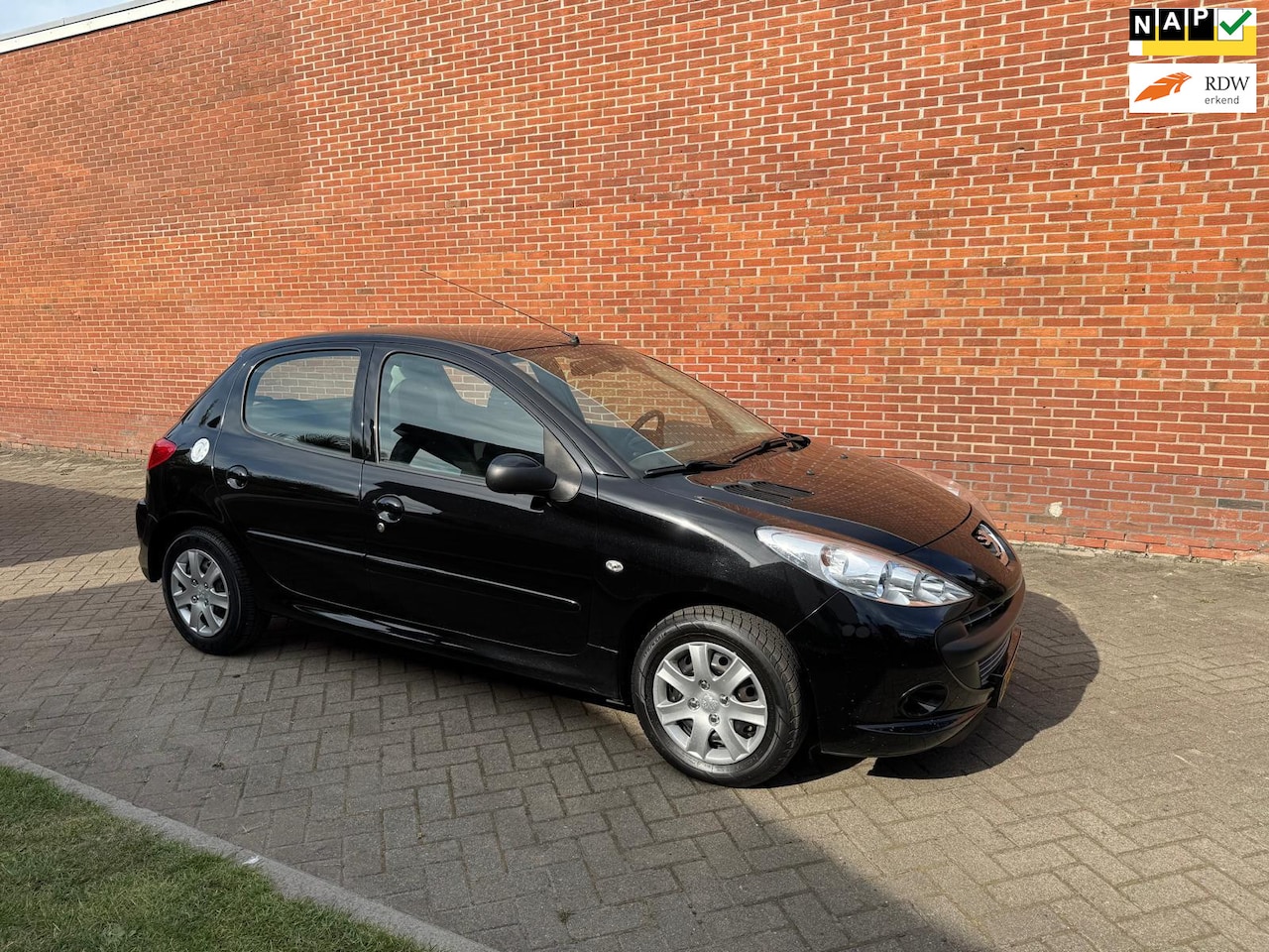 Peugeot 206 - 1.4 XS Airco Dealer onderhouden - AutoWereld.nl