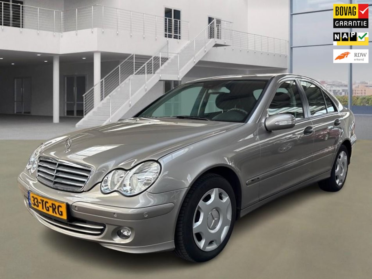 Mercedes-Benz C-klasse - 180 K. Classic 130.900 km +NAP NL-auto Youngtimer - AutoWereld.nl