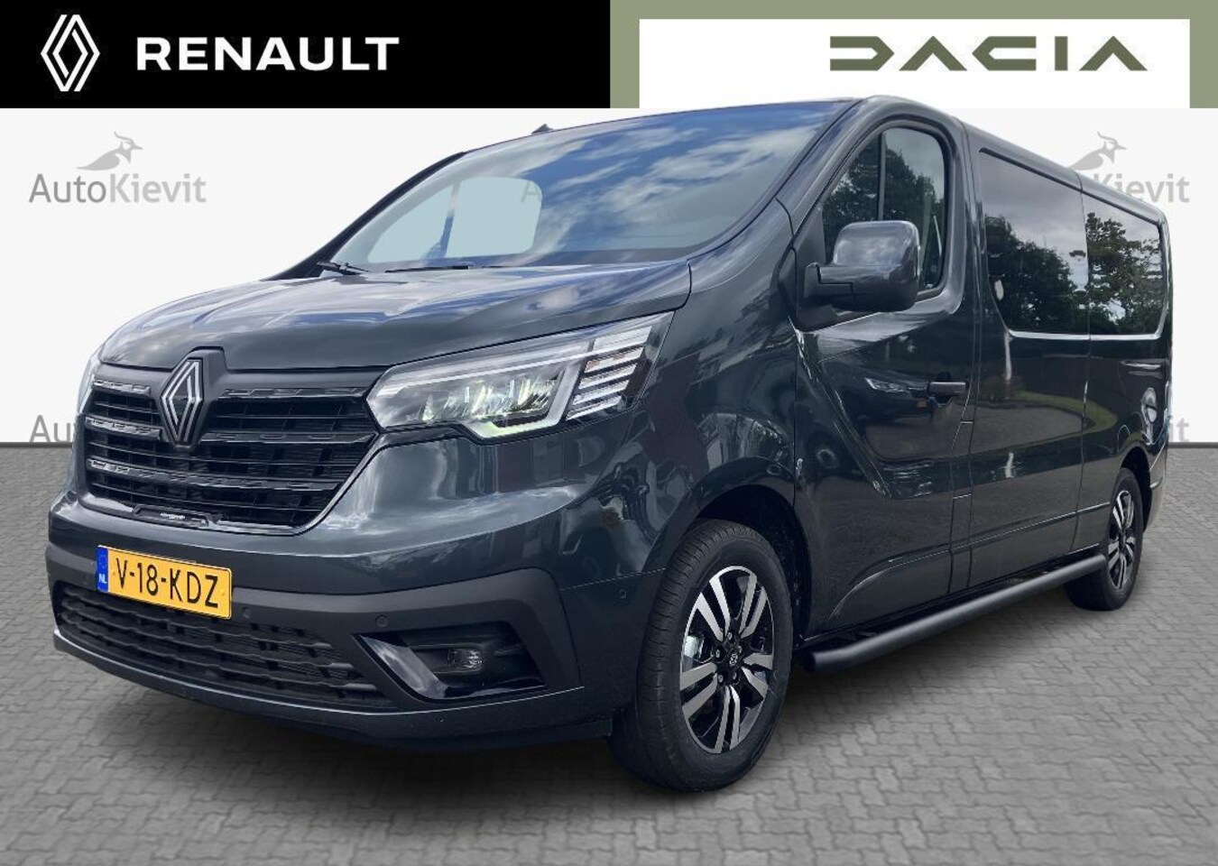 Renault Trafic - 2.0 Blue dC1 150 EDC T30 L2H1 Extra - 125th Anniversary - Alarm / Trekhaak /  Reservewiel - AutoWereld.nl