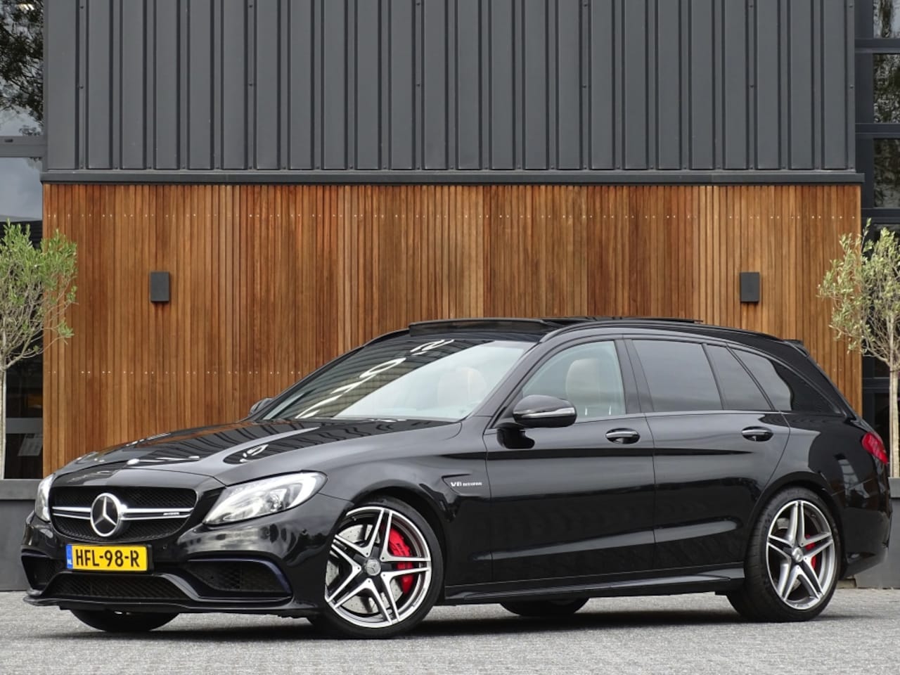 Mercedes-Benz C-klasse Estate - AMG 63 S V8 BI-Turbo 511PK Designo / Burmester / LED - AutoWereld.nl