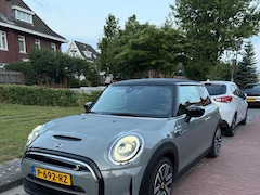 MINI Mini-Electric - MINI Electric Volledig leder, sportstoelen, alle opties, nieuwstaat
