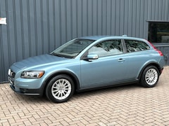 Volvo C30 - 2.4i Momentum YOUNGTIMER/170 PK/AUTOMAAT/APK/