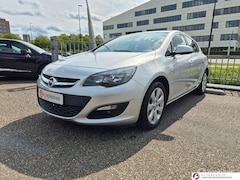 Opel Astra - 1.4 Turbo Blitz