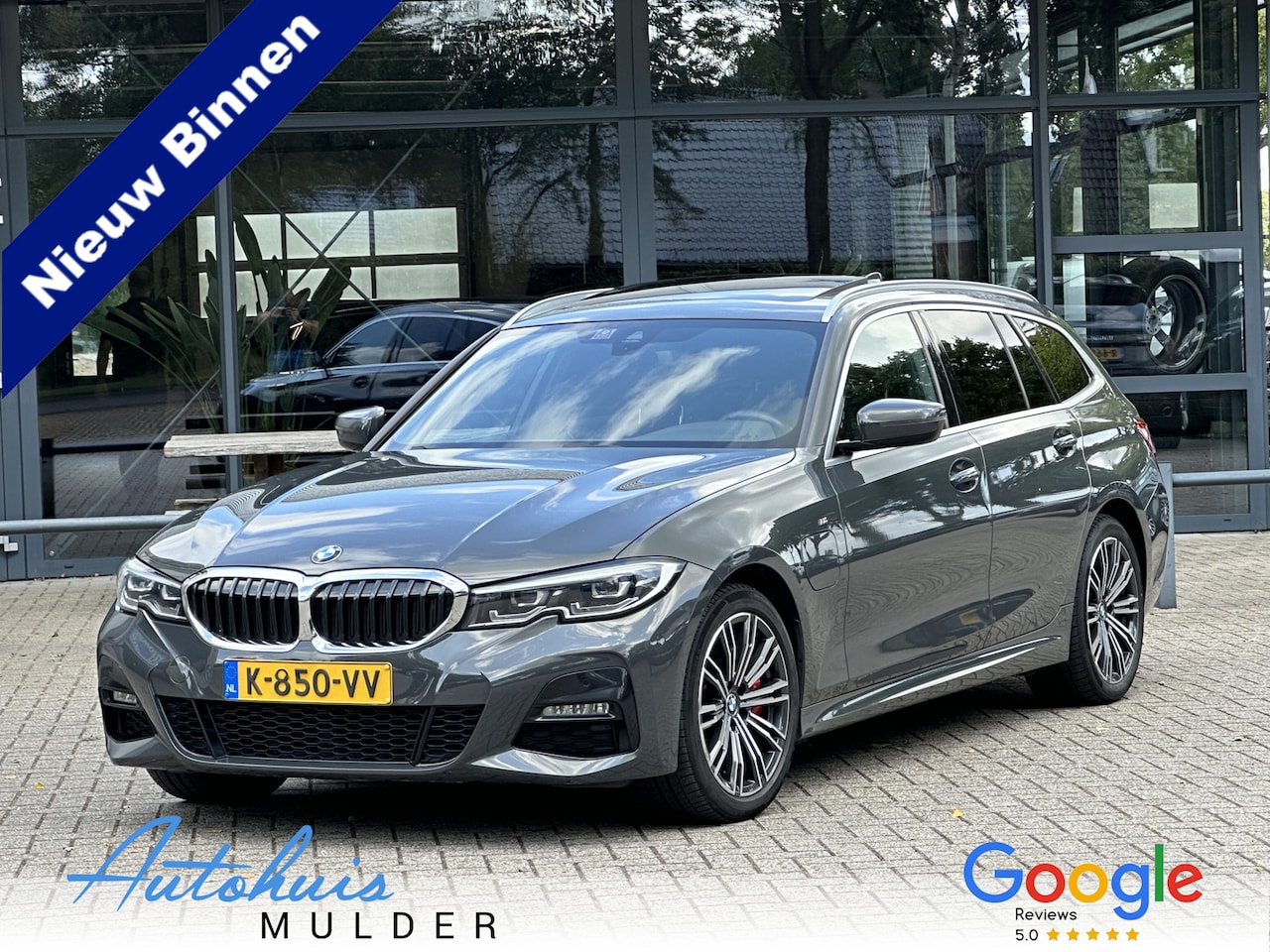 BMW 3-serie Touring - 330e High Executive M-pakket/Panoramadak/Navigatie/Leder - AutoWereld.nl