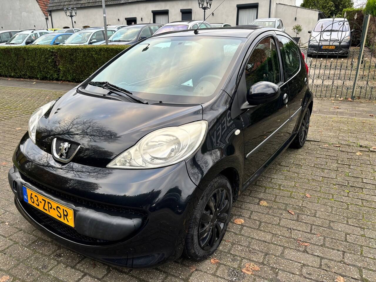 Peugeot 107 - 1.0-12V XS 5 DEURS AIRCO - AutoWereld.nl
