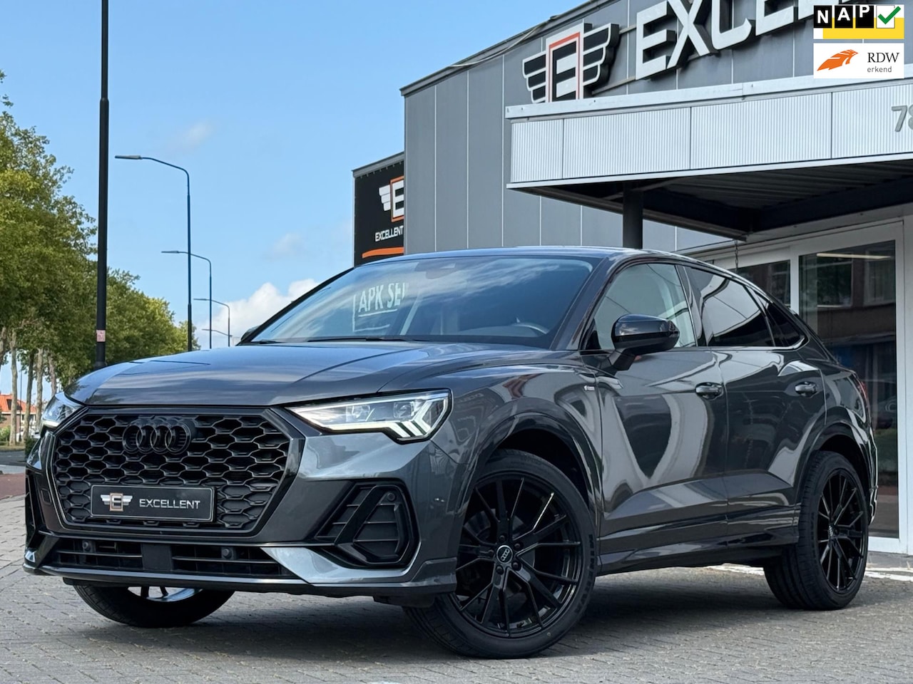 Audi Q3 Sportback - 35 TFSI S Edition| S-Tronic|Black Edition - AutoWereld.nl