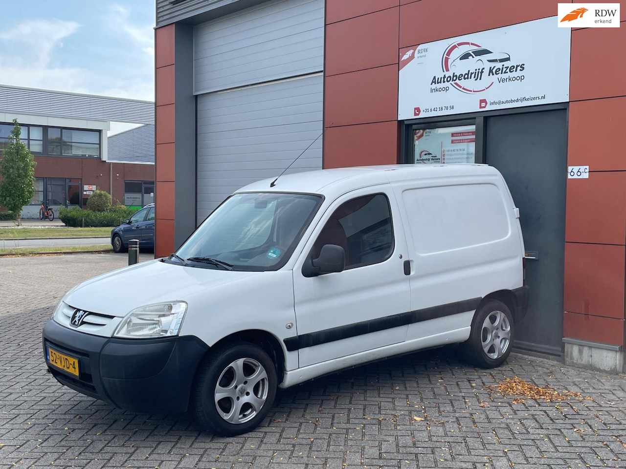 Peugeot Partner - 190C 1.6 HDI APK ELEK RAMEN TREKHAAK - AutoWereld.nl