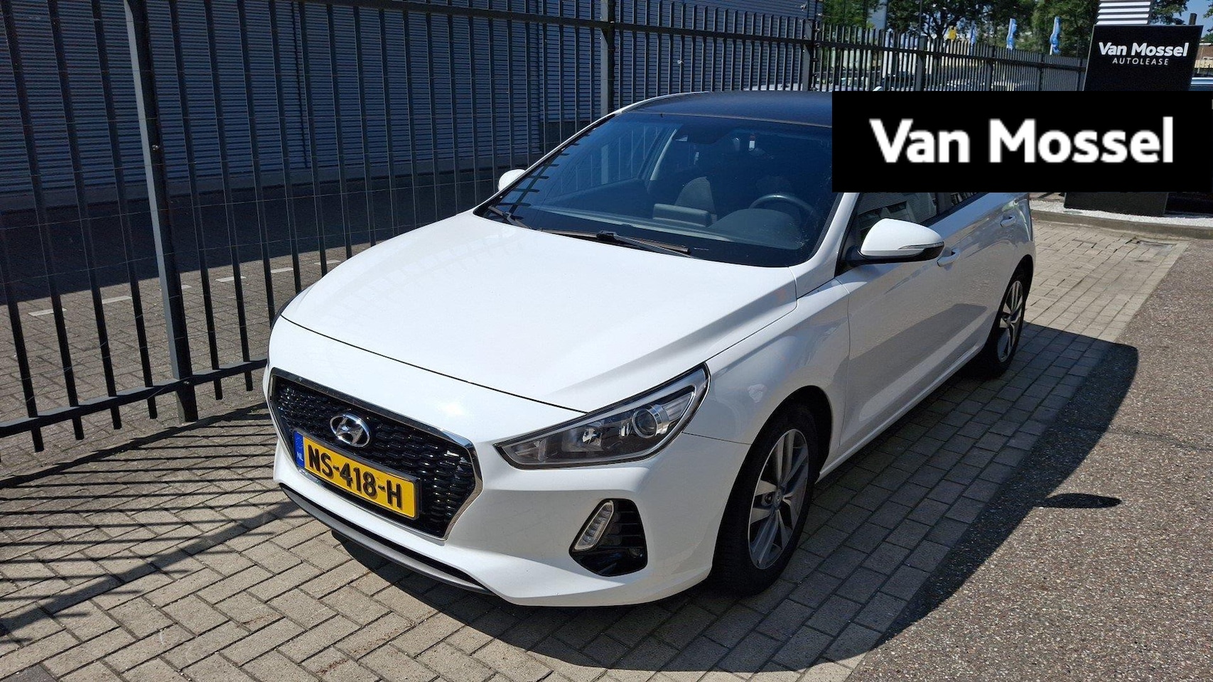 Hyundai i30 - 1.0 T-GDI Comfort 1.0 T-GDI Comfort - AutoWereld.nl