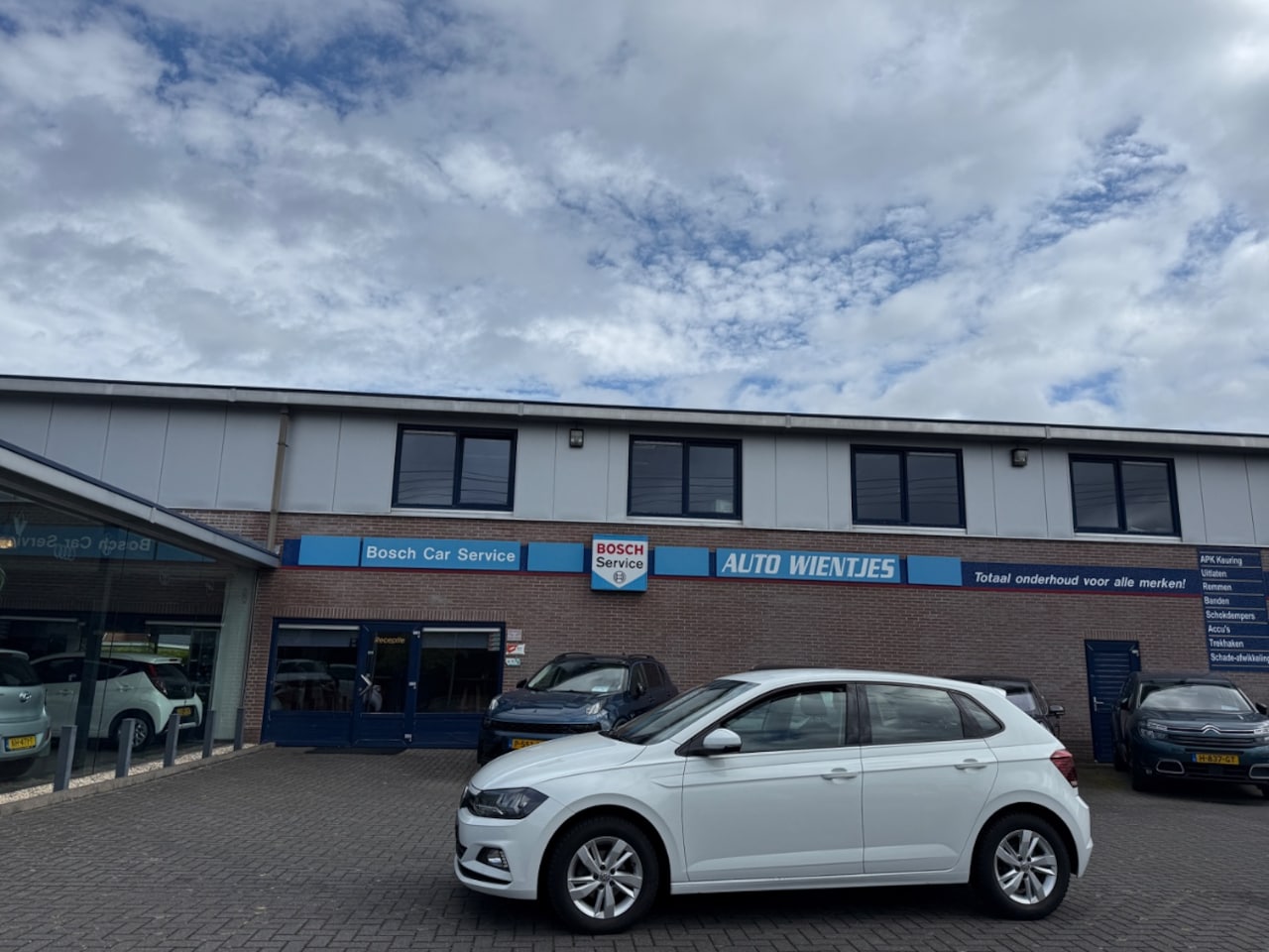 Volkswagen Polo - 1.0 TSI | Comfortline 5-Drs | Airco | Navi | Carplay - AutoWereld.nl