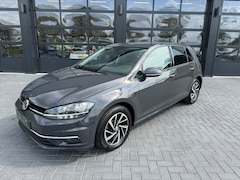 Volkswagen Golf - 1.5 TSI Automaat / Stoelverwarming