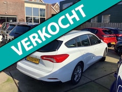 Ford Focus Wagon - 1.0 EcoBoost Trend Edition Business