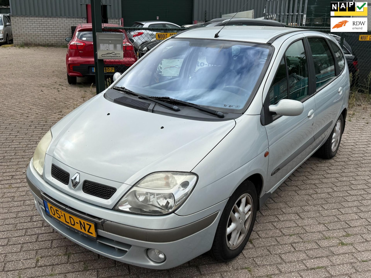 Renault Scénic - 1.6-16V Expression Sport 1.6-16V Expression Sport - AutoWereld.nl