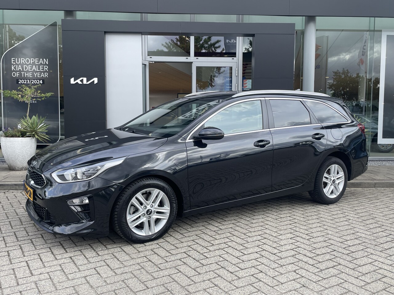 Kia Cee'd Sportswagon - Ceed 1.5 T-GDi DynamicPlusLine - AutoWereld.nl