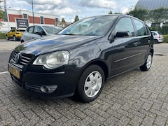 Volkswagen Polo - 1.4 TDI Cross