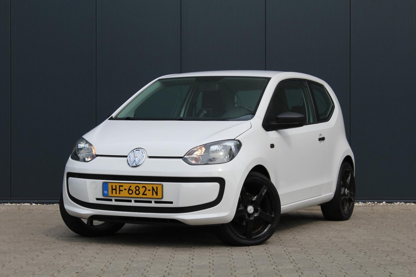 Volkswagen Up! - 1.0 take up! | Airco | APK | - AutoWereld.nl