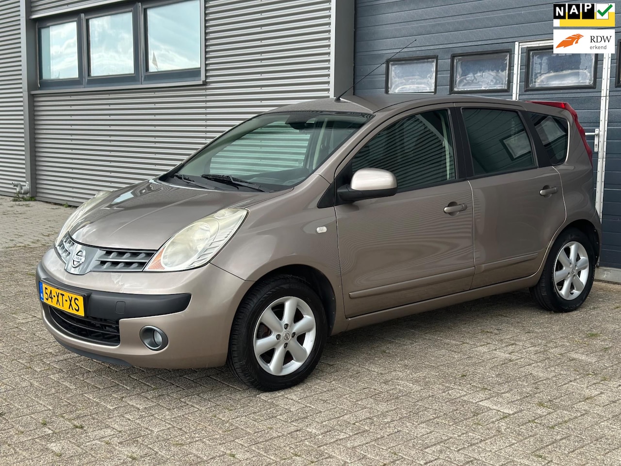 Nissan Note - 1.6 Acenta NWE APK - NAVI - TREKHAAK - CLIMA!! - AutoWereld.nl