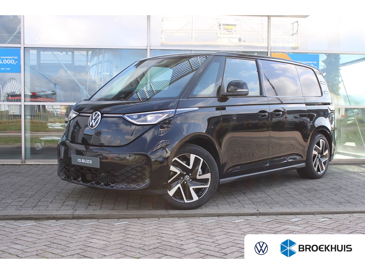 Volkswagen ID. Buzz Cargo - Commercial vehicles Volkswagen Anniversary Edition 4MOTION | 79 kWh | 340 pk | Dubbele Sch - AutoWereld.nl