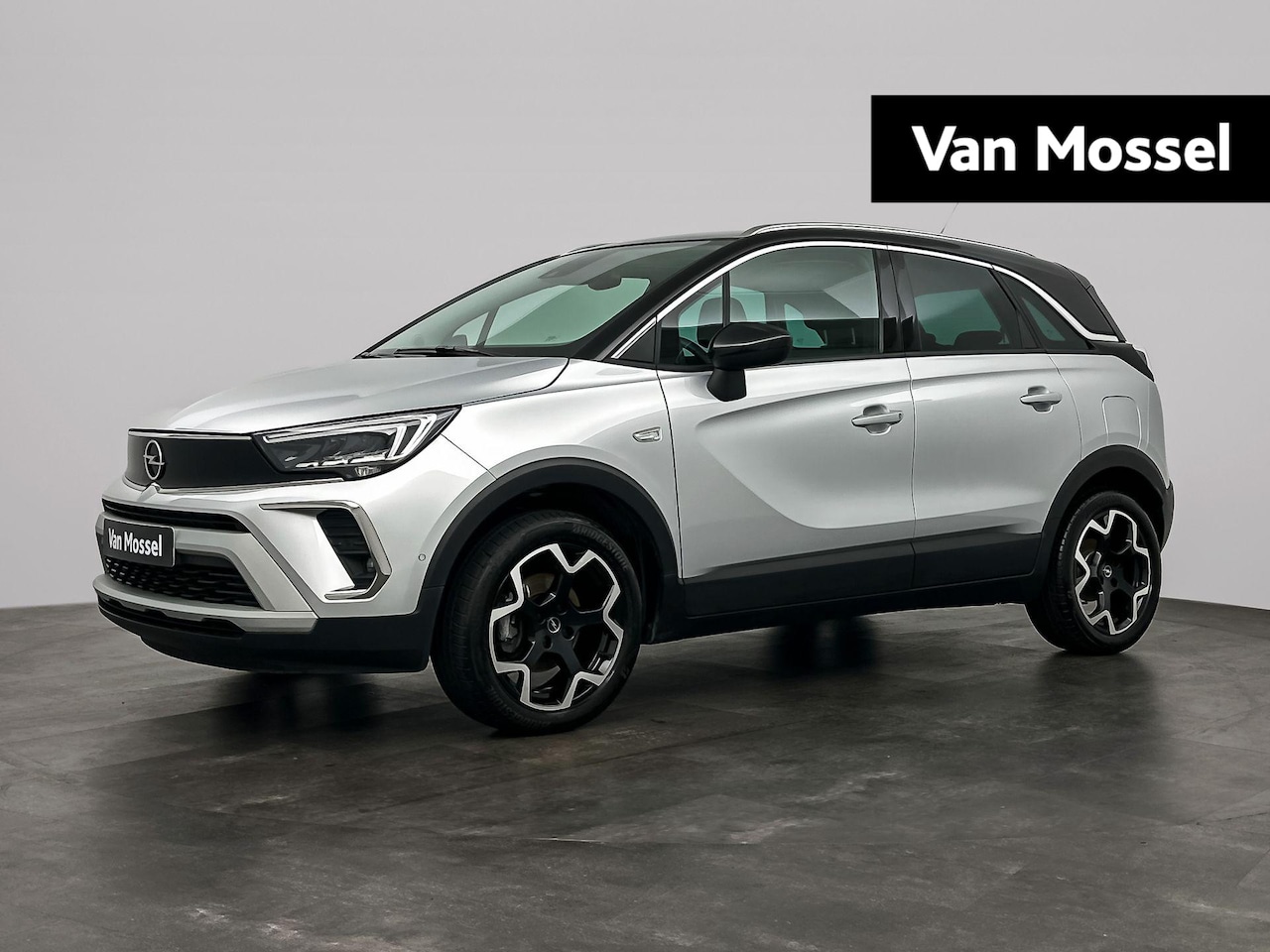 Opel Crossland - 1.2 Turbo Ultimate | Alcantara AGR | Apple carplay&Android auto | Camera | Navigatie | - AutoWereld.nl
