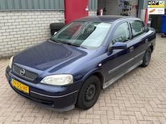 Opel Astra - 1.6-16V GL